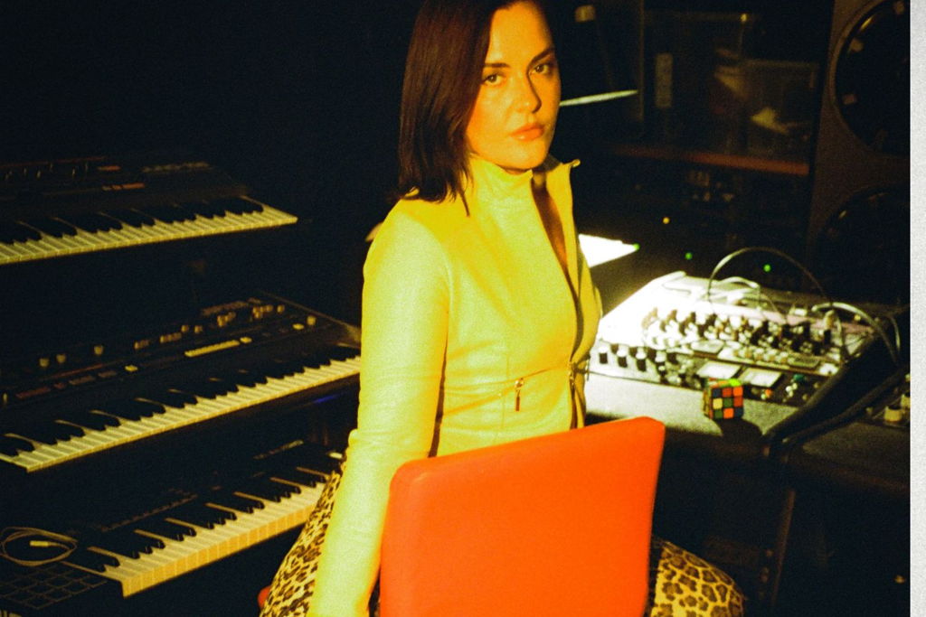 Liv East (Full Live Band)