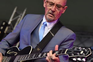 Andy Fairweather Low