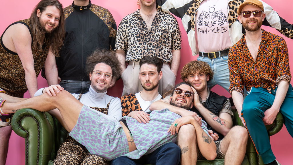 TOWN OF CATS + support DJ set from ANANDI RAMA