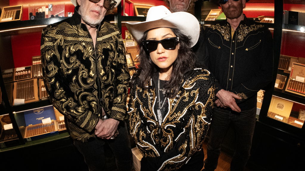 Alabama 3 Acoustic | Manchester, New Century Locker