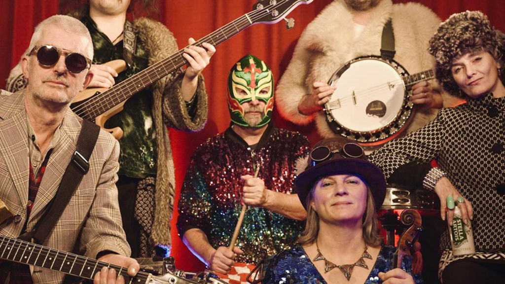 An Seòmar presents Shooglenifty