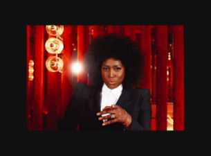 Mica Paris (Late Show)