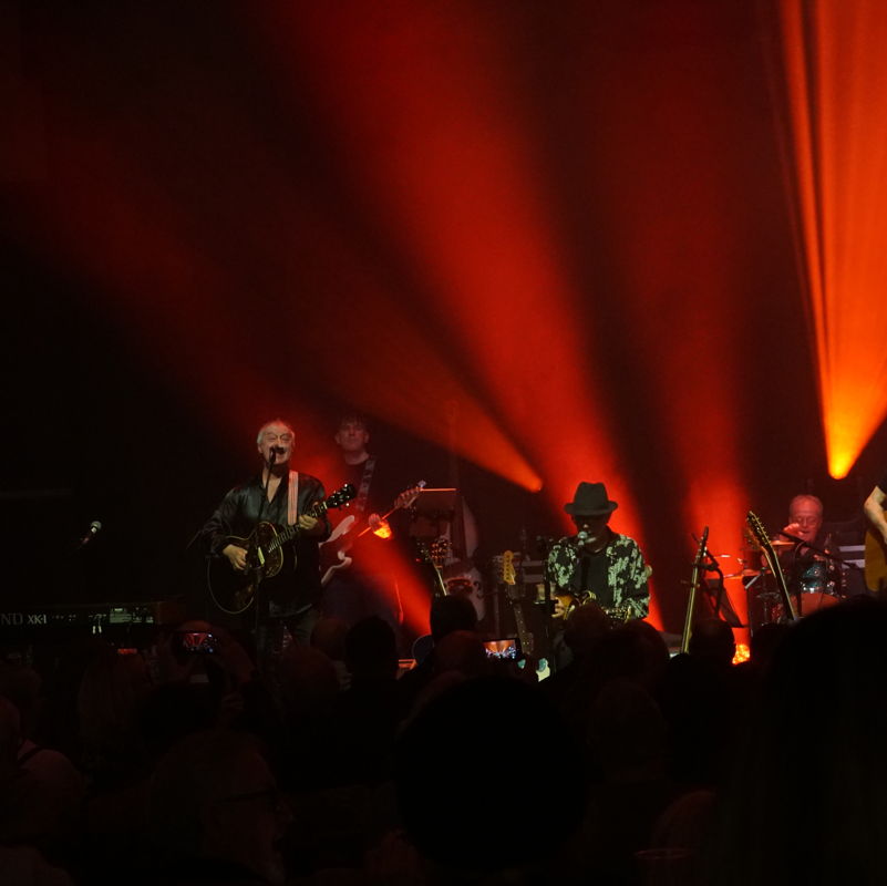 Lindisfarne UK Tour 2026