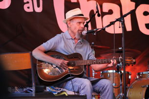 Blues in the Bar featuring Mark Harrison
