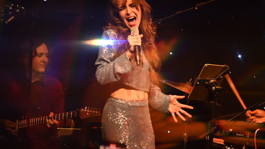 BRUNCH | The Singer Show by Thousand Seasons Studio