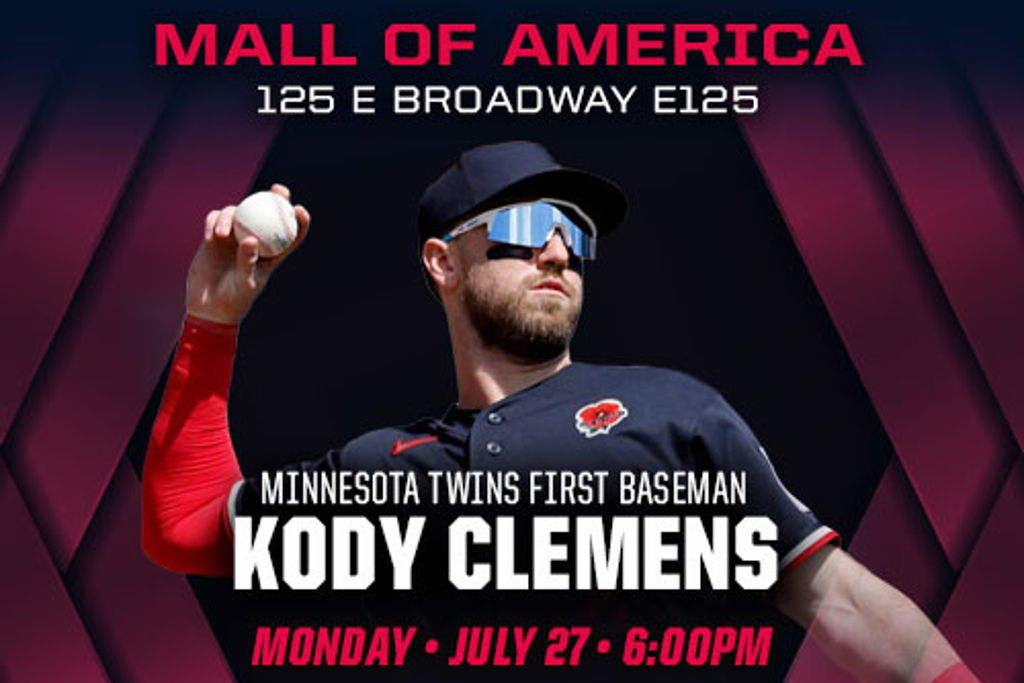 Kody Clemens at CardVaulyt by Tom Brady ( MALL OF AMERICA )
