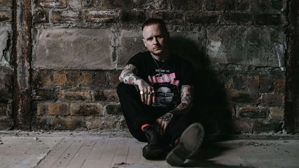 Billy Liar // Plus Supports