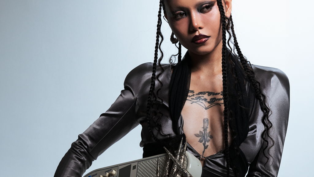 Spotlight: Bella Poarch +