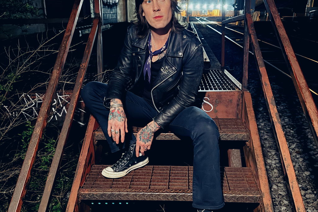 Tuk Smith & The Restless Hearts